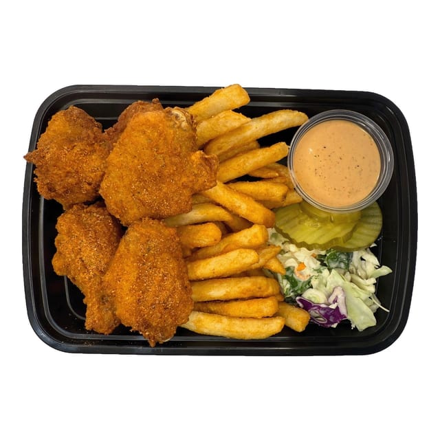 #6 - 4 WINGS & CRISPY FRIES.